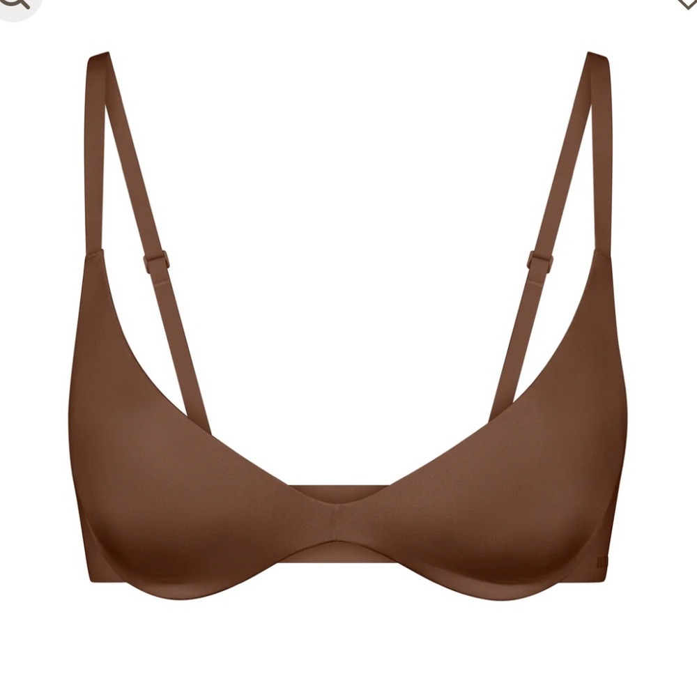Skims wireless push up bra